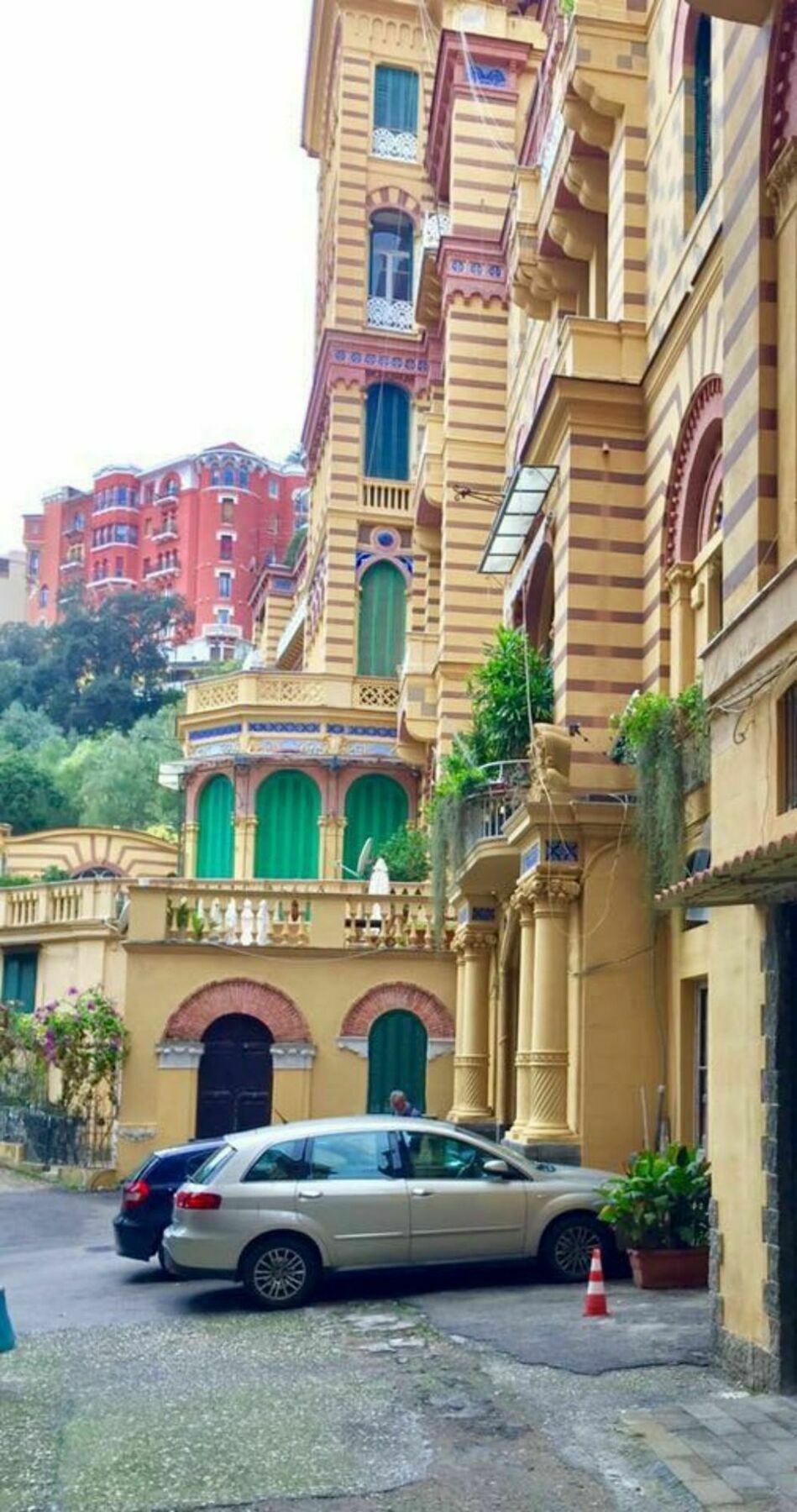 Da Polly A Piazza Amedeo Bed & Breakfast Napoli Ngoại thất bức ảnh
