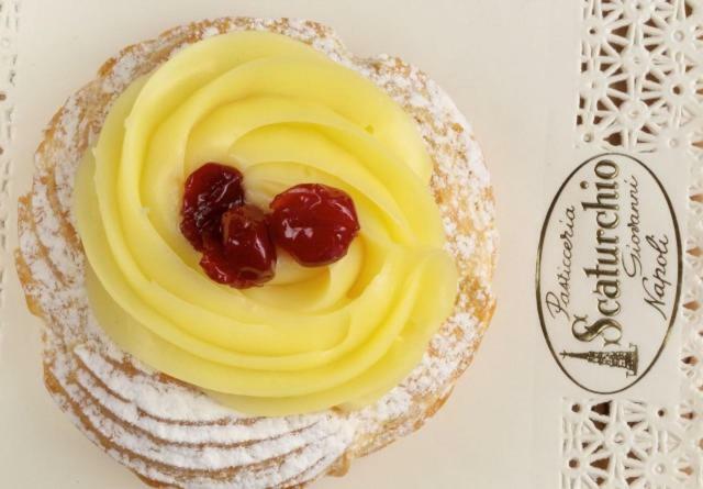 Da Polly A Piazza Amedeo Bed & Breakfast Napoli Ngoại thất bức ảnh